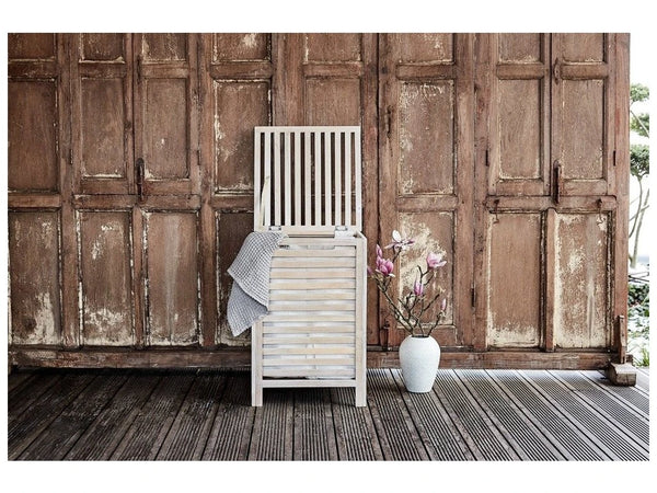 Wenko Norway Wooden Laundry Basket – 65L Solid Walnut with Removable Insert