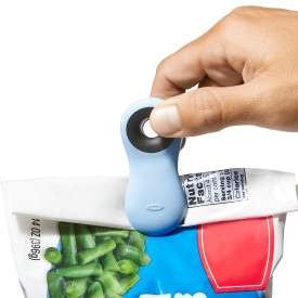 Magnetic All-Purpose Clips - 4-Pack - assorted colors by OXO