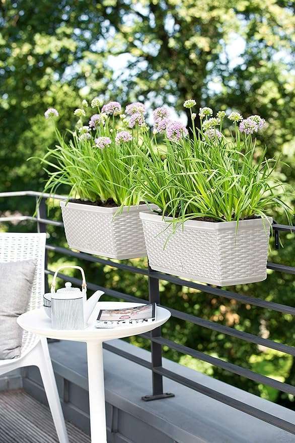 Emsa 515021- Casa Mesh Flower Pot-self-watering system - White