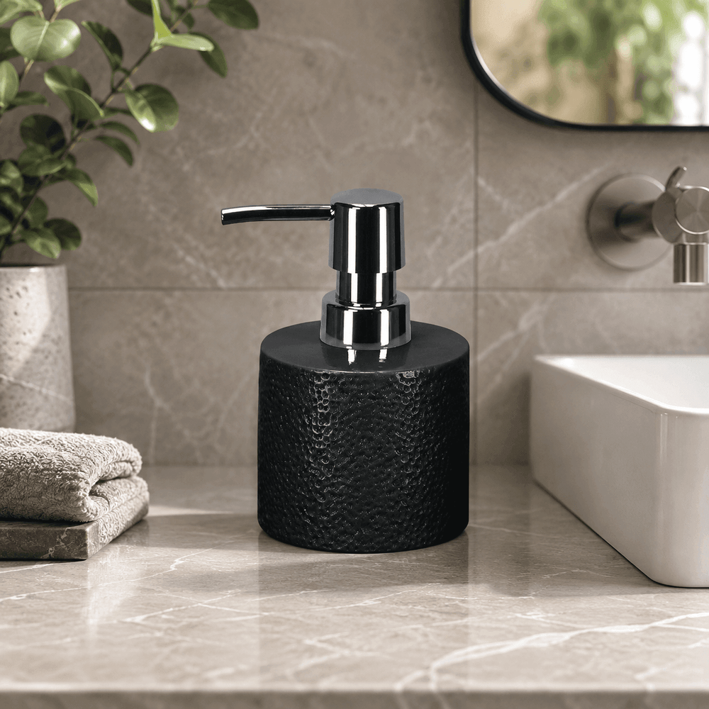 Kleine Wolke Monroe Porcelain Soap Dispenser – Black