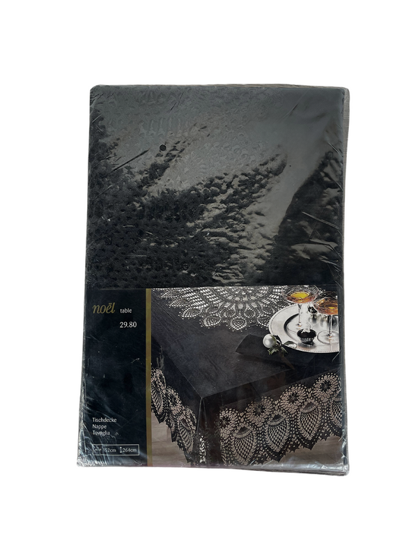 Black Lace Tablecloth - 264x152 cm