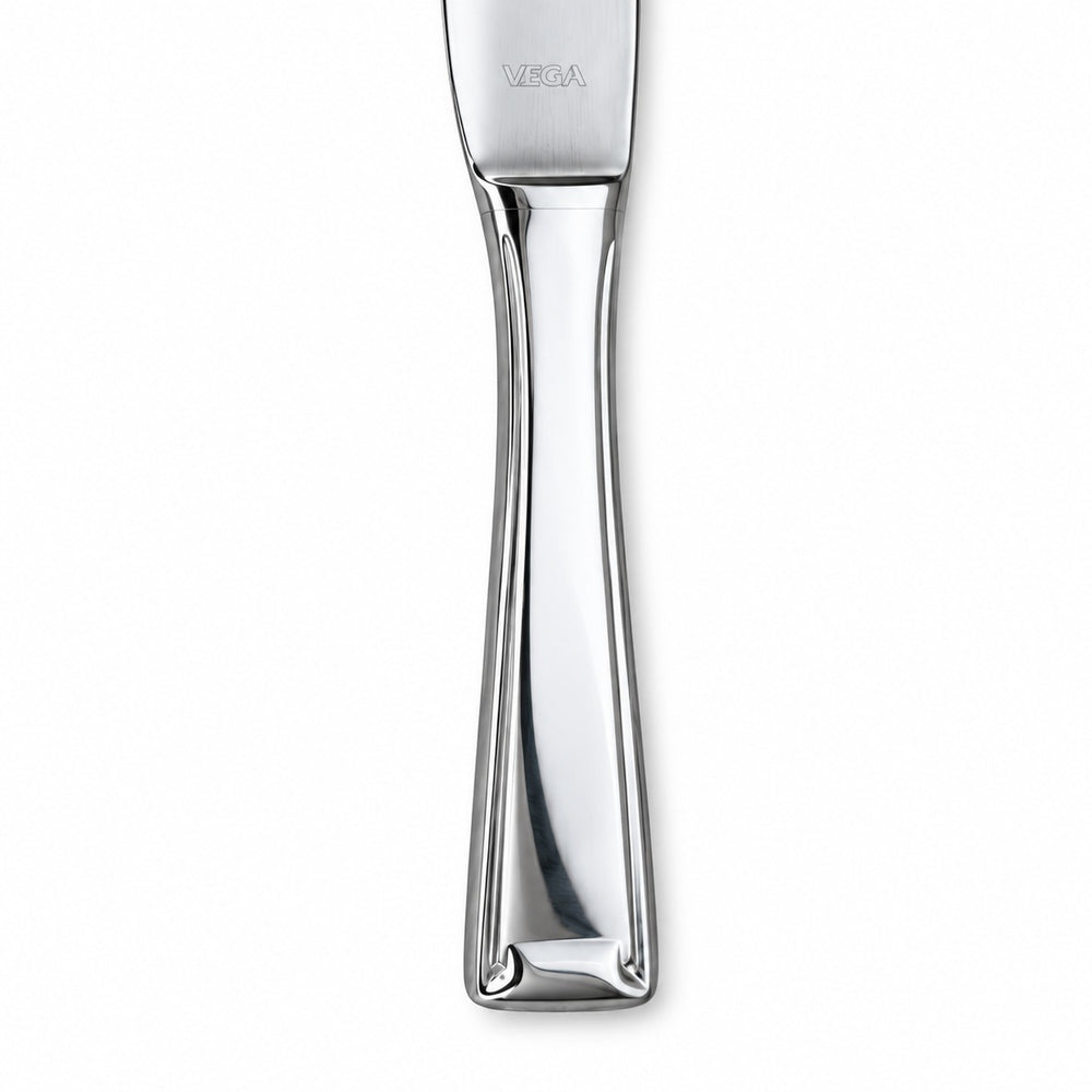 VEGA table knife in elegant dining table setting