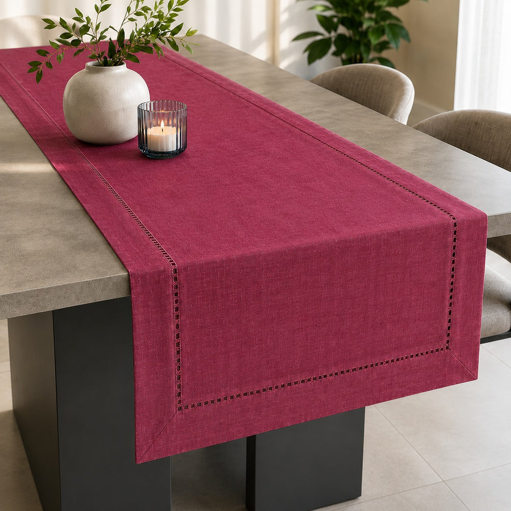 Migros Fuchsia Table Runner with Shiny Detailing