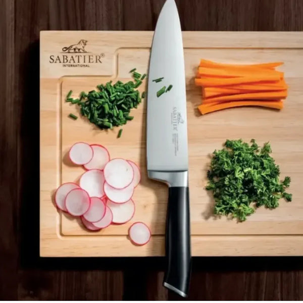 Wood Cutting Board "25 x 35 cm" by Sabatier