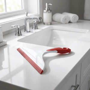 Wenko Loano bathroom wiper - chili red