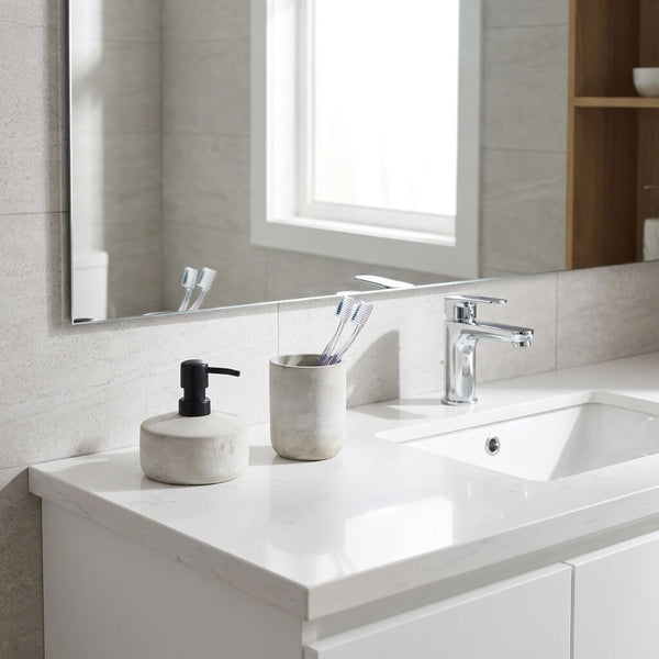 Wenko Marola 2-Piece Ceramic Bathroom Set