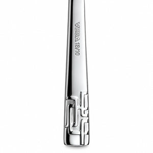 VEGA 18/10 branding detail on fish knife handle